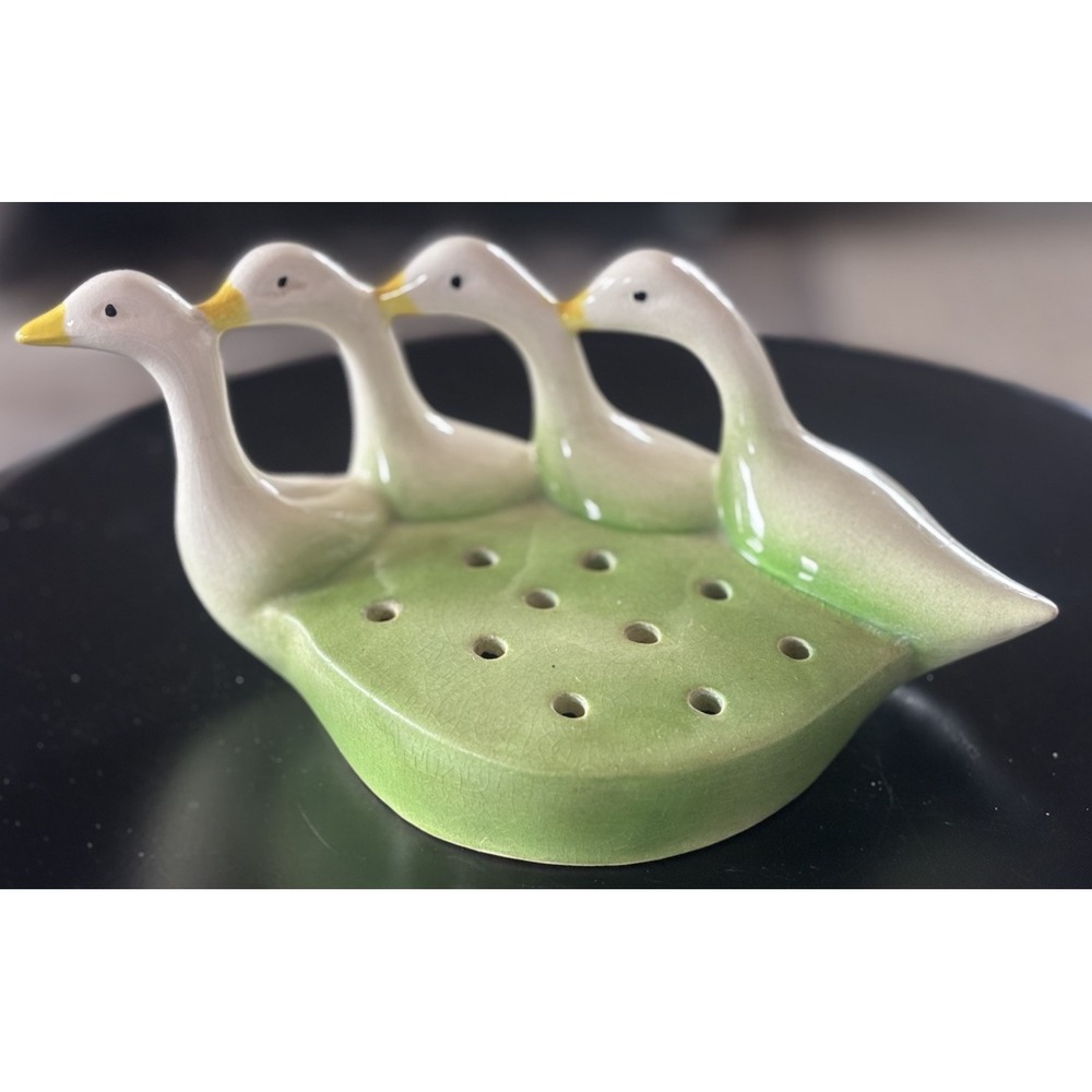 Vtg 4 White Geese in a Row Flower Frog for Floral Arrangements Ceramic Cottage